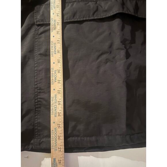 HUF Worldwide Anorak Jacket Mens M Black Flags Half Zip Skateboarder Streetwear - Picture 12 of 13